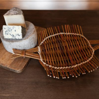 Taller de cistelleria amb tastet de formatges