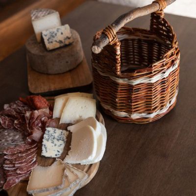 Taller de cistelleria i tast de productes locals